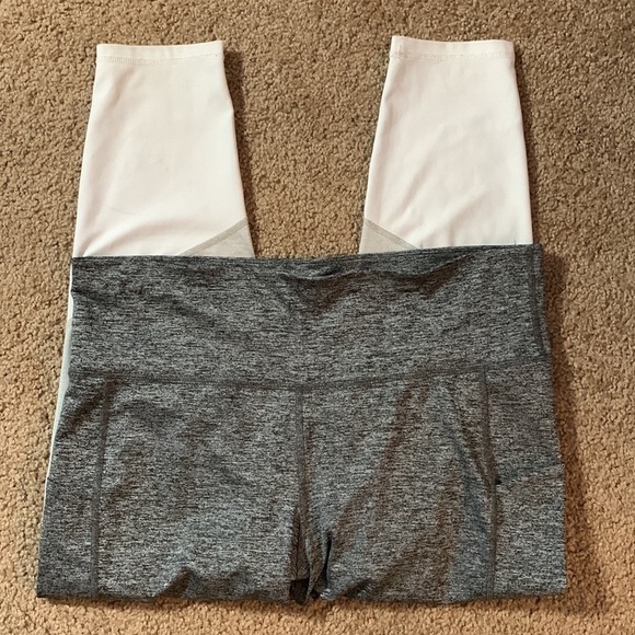 Xersion 7/8 ankle legging in Size XL, 3 color, good condition. See measurements - Picture 4 of 5